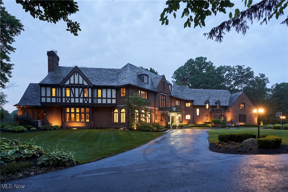 47 S Wheaton Rd, Akron, OH 44313 - photo 1