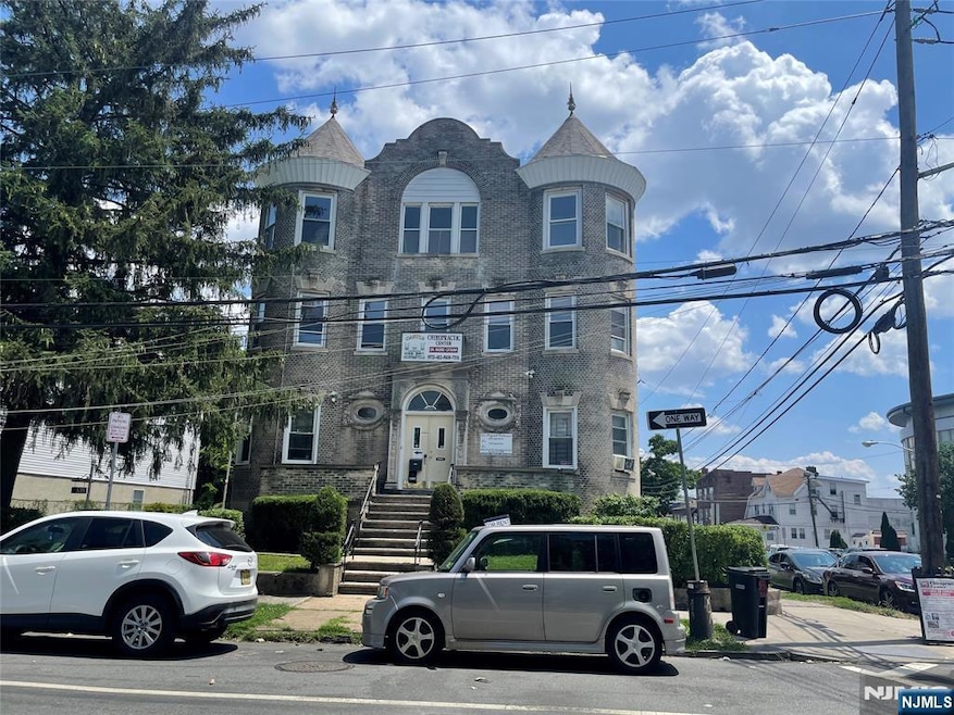 For Rent $2,200/month