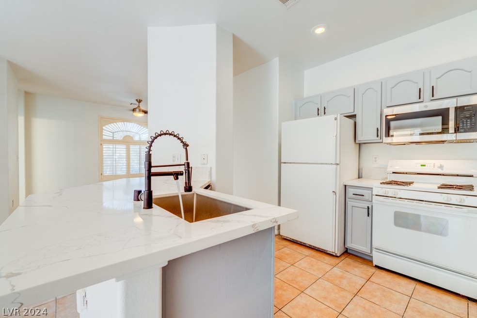 8701 Red Brook Dr unit 201, Las Vegas, NV 89128 - photo 1