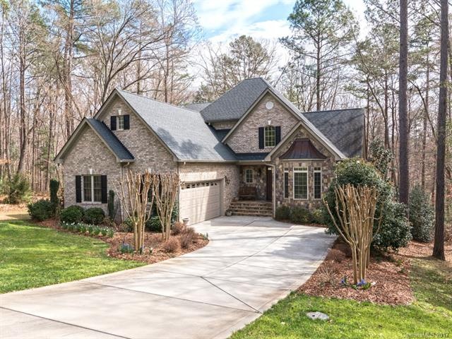 WATERFRONT FLAG STONE AND BRICK HOME