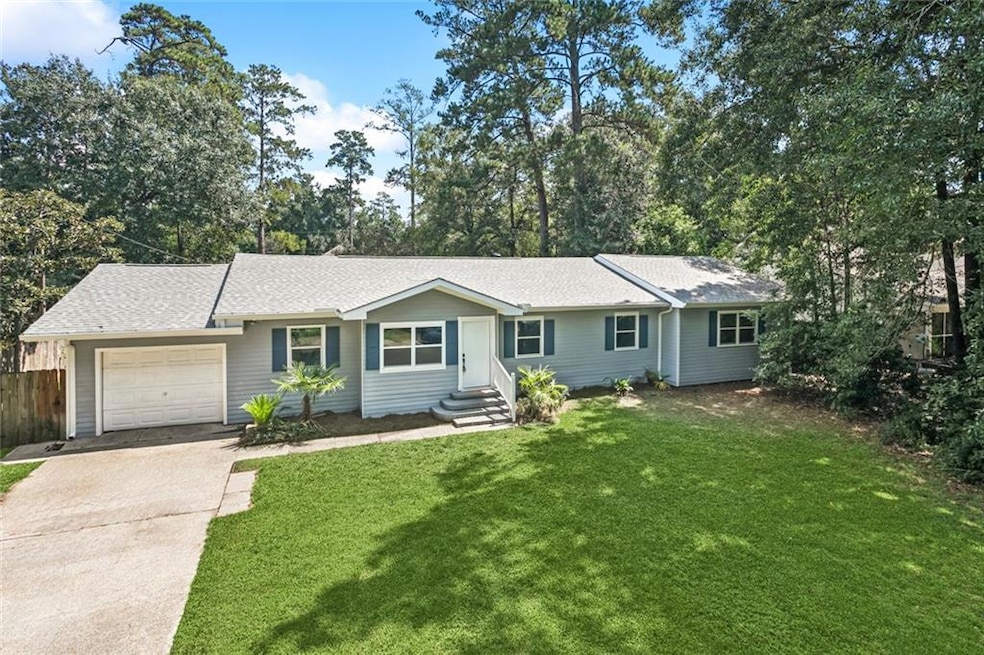 For Sale $275,000 • Co-Listing Agent