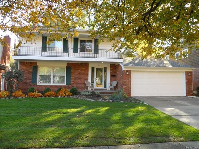 Welcome to 3114 Vinsetta Blvd.