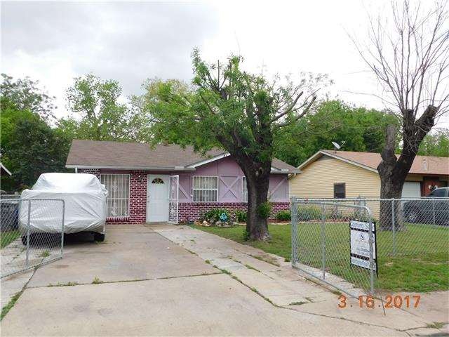 Lovingly maintained 3bedroom 1 bath!  Great locati
