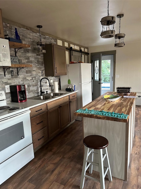 161 Alexander Dr unit 9, Tow, TX 78672 - photo 1