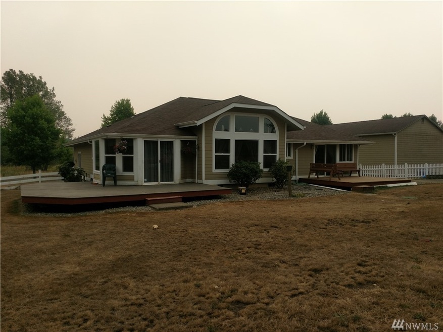 133 Stone Way, Chehalis, WA 98532 - photo 1