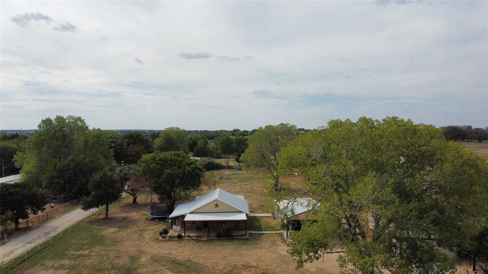 564 Cemetery Rd, Boyd, TX 76023 MLS 20444615