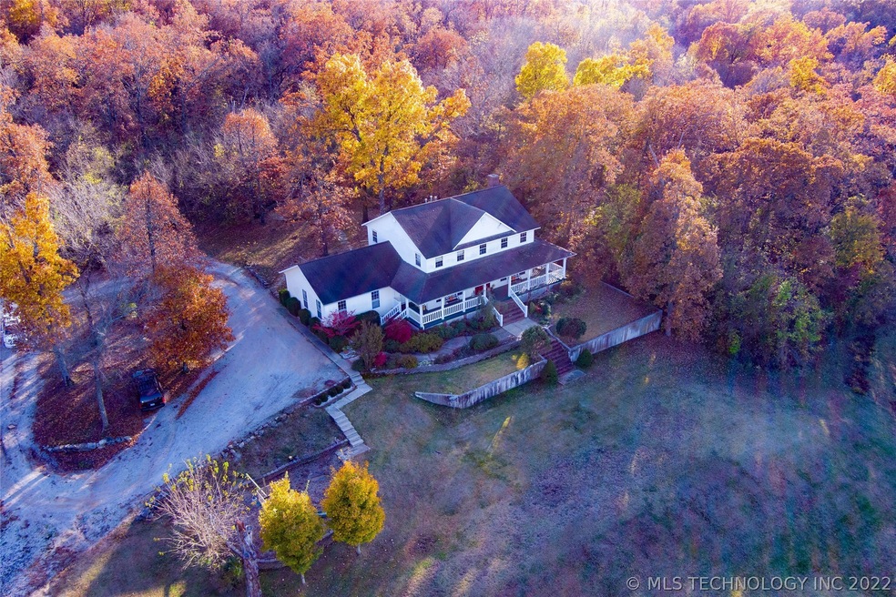 Beautiful home on the hillside, mother n law plan