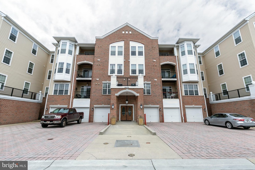 8600 Roaming Ridge Way unit 304, Odenton, MD 21113 - photo 1
