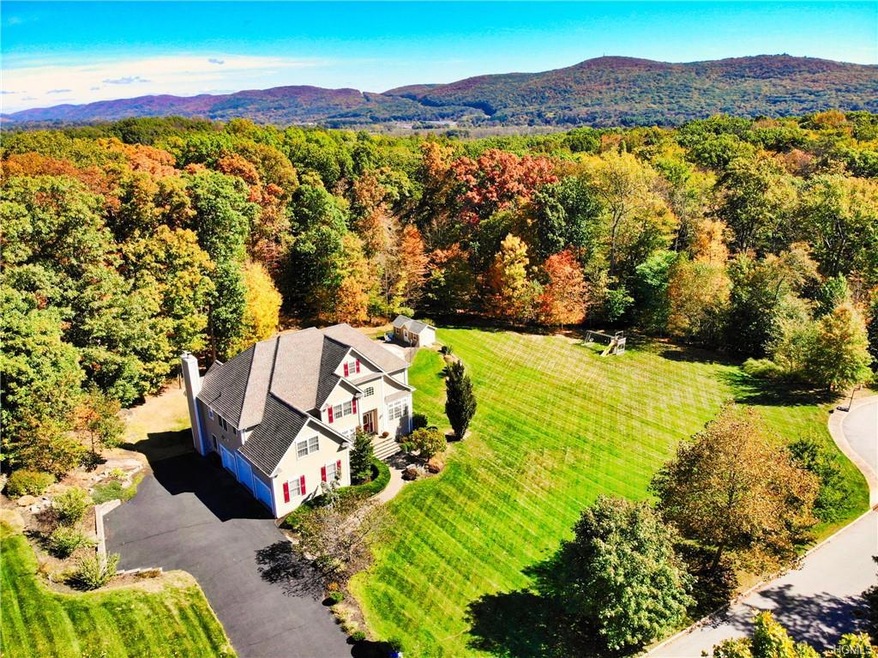 25 Balmoral Ct, Harriman, NY 10926 - photo 1