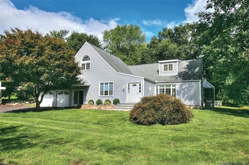 44 Winslow Rd, Trumbull, CT 06611 - photo 1