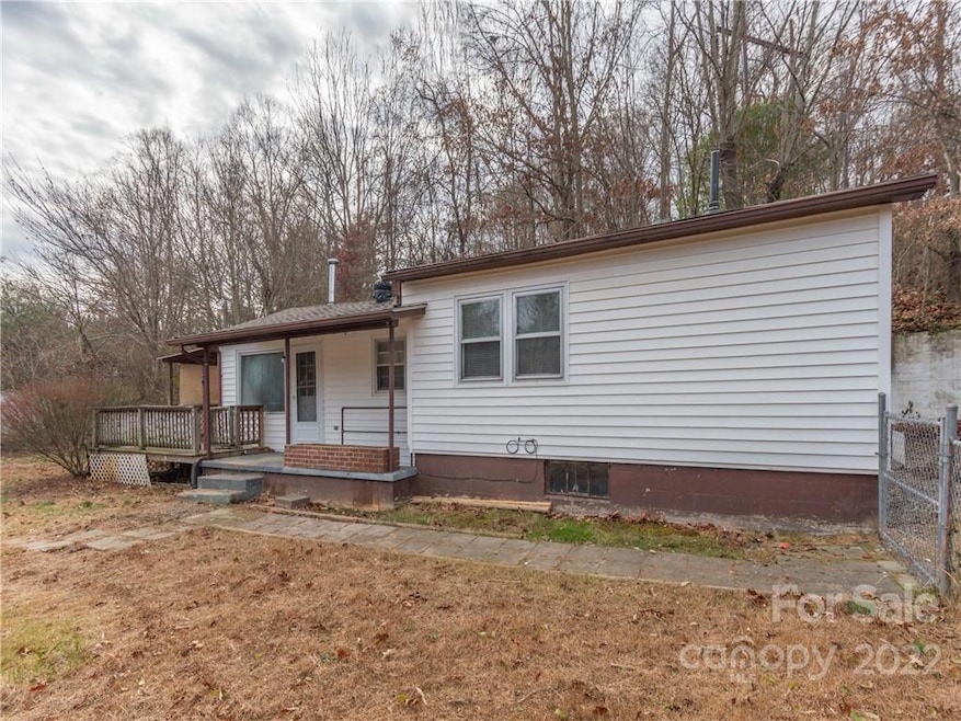 78 Old Oak Hill Rd, Candler, NC 28715 - photo 1
