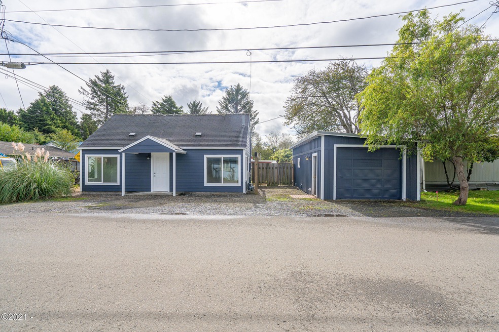 1870 SE 3rd St, Lincoln City, OR 97367 - photo 1