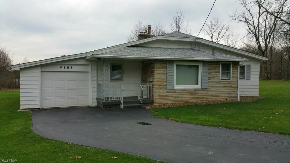 Front view looking east showing the 2 bedroom hous
