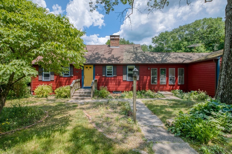 231 Chapin Rd, Hampden, MA 01036 - photo 1
