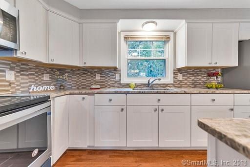 39 Celtic Ct, Enfield, CT 06082 - photo 1