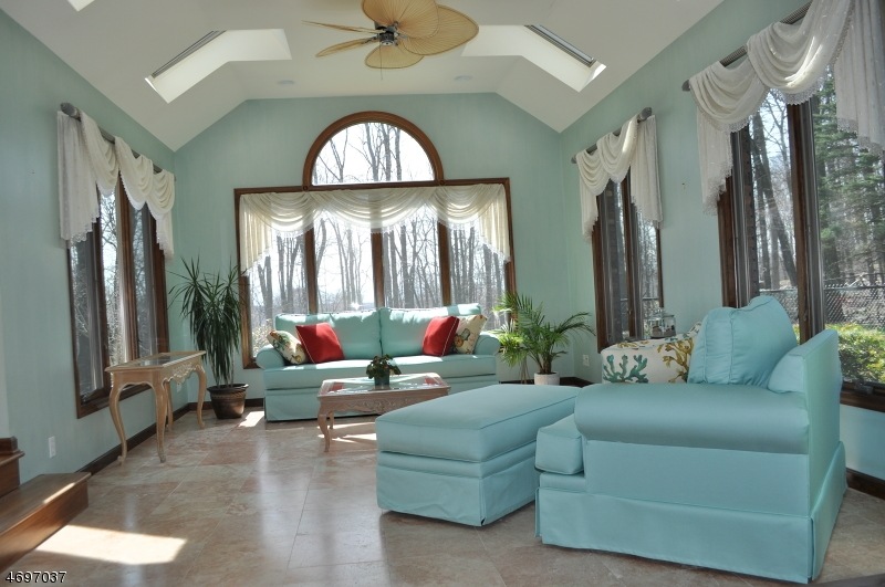 4 Vanover Dr, Ledgewood, NJ 07852 - photo 1