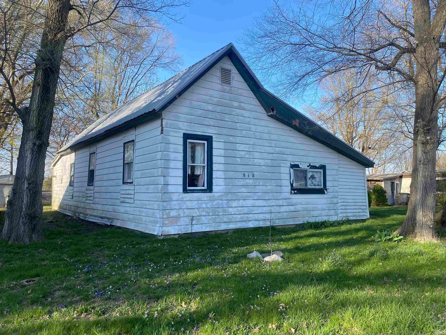 518 Vine St, Tipton, IN 46072 - photo 1