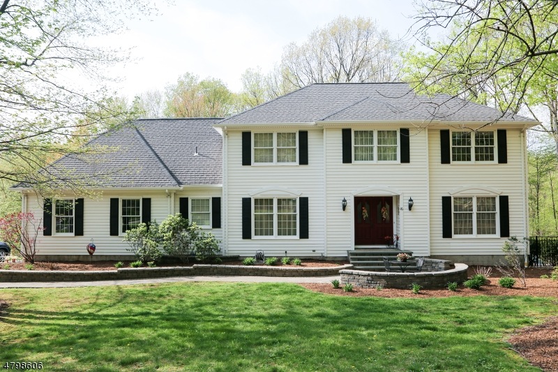 16 Hampton Ct, Flanders, NJ 07836 - photo 1