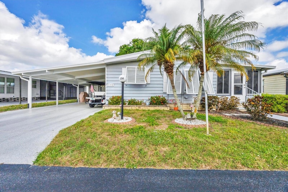 Great curb appeal, large double wide with plenty of parking