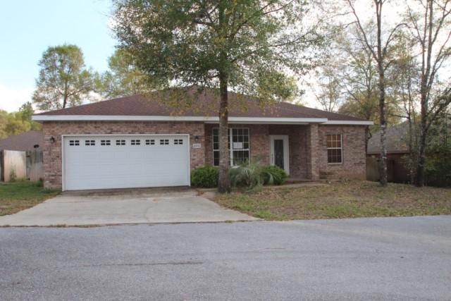 2976 Stillwell Blvd, Crestview, FL 32539 - photo 1