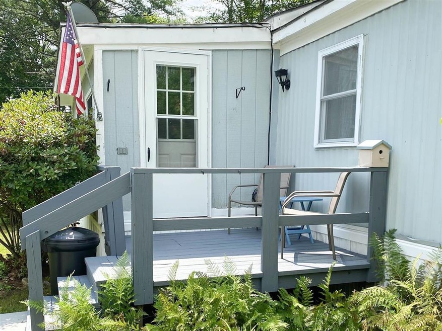 New Stairs and Deck welcome you home!