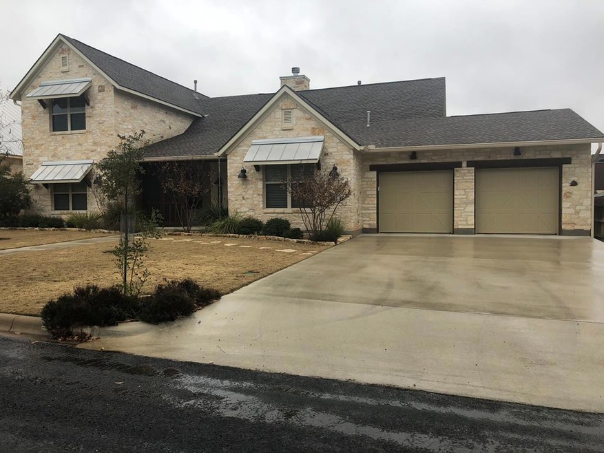 1207 Jennifer Ln, Fredericksburg, TX 78624 - photo 1