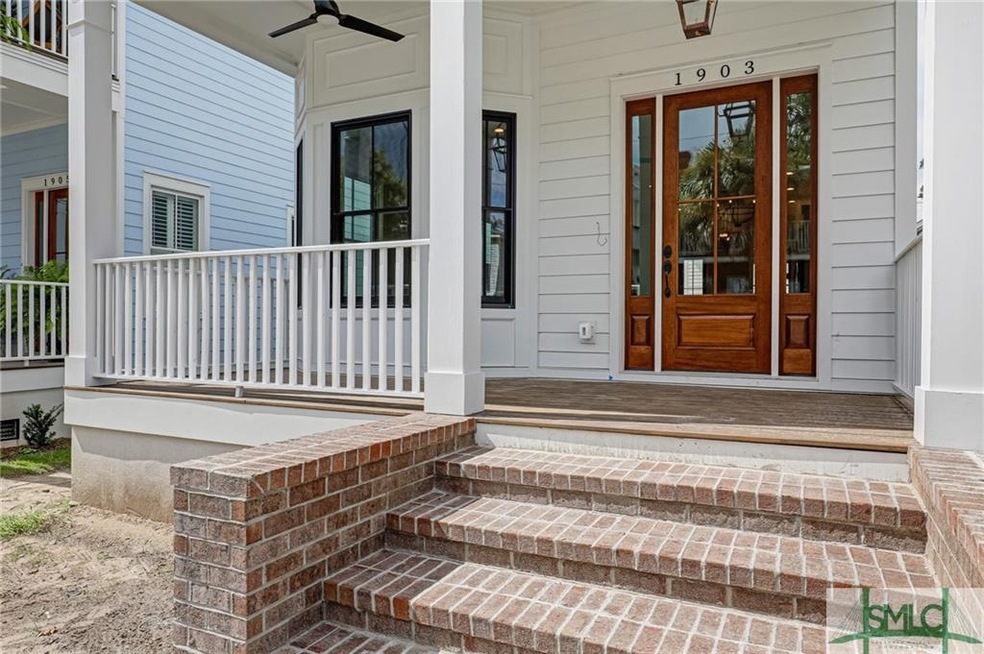 1907 Whitaker St, Savannah, GA 31401 - photo 1