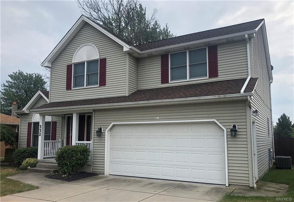 332 Oakdale Dr, North Tonawanda, NY 14120 - photo 1