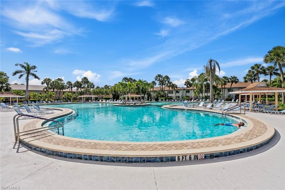 4210 Looking Glass Ln unit 4215, Naples, FL 34112 - photo 1