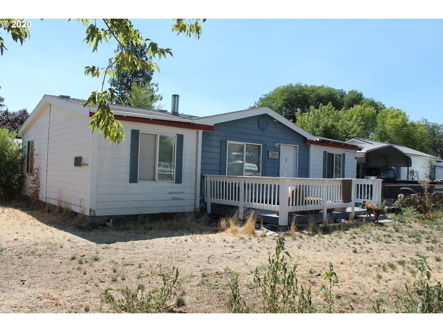 384 N McHaley St, Prairie City, OR 97869 - photo 1