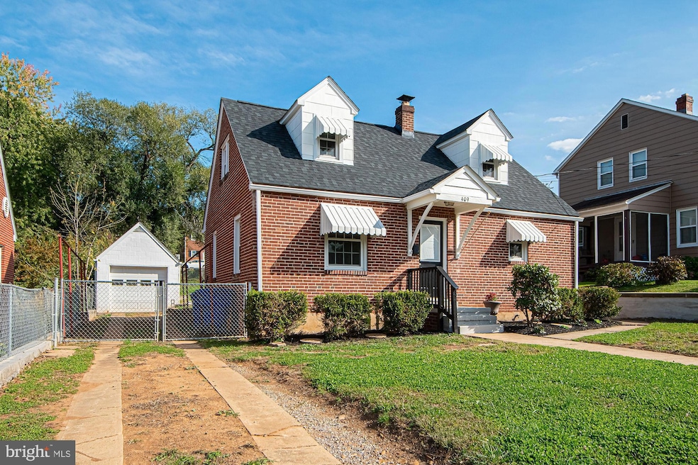 409 Duncan Ave, Front Royal, VA 22630 - photo 1