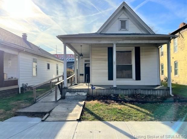 211 Lafayette St, New Albany, IN 47150 - photo 1