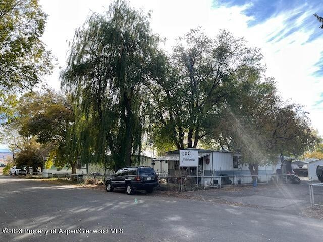 340 Washington St, Craig, CO 81625 - photo 1