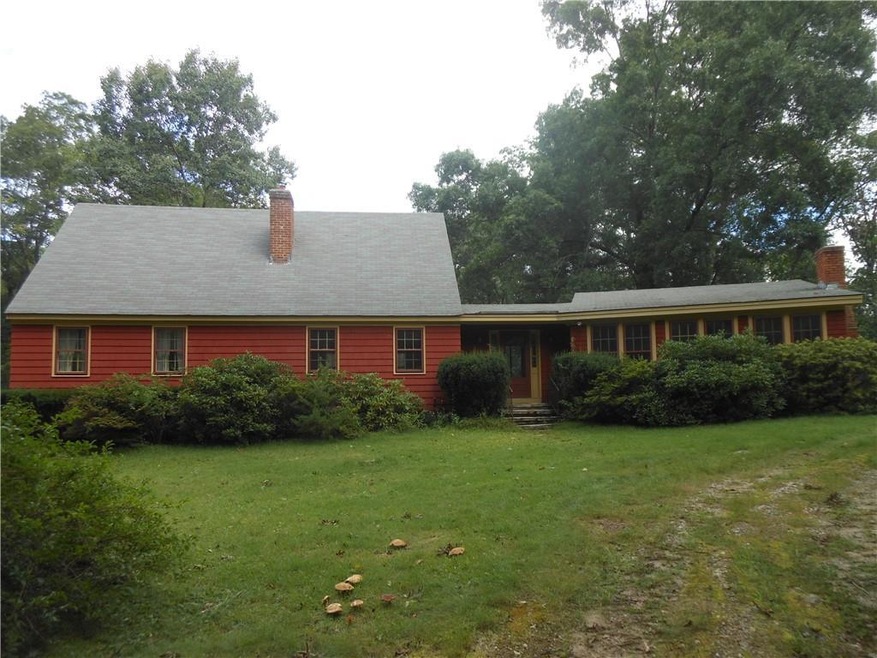 EXTERIOR FRONT