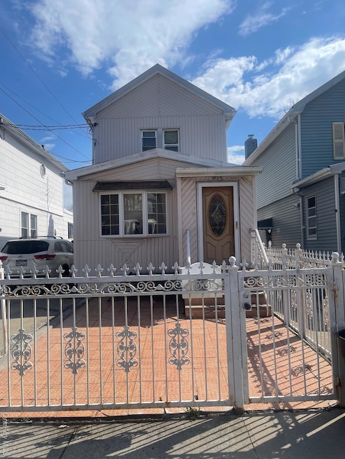 1815 E 51st St, Brooklyn, NY 11234 - photo 1