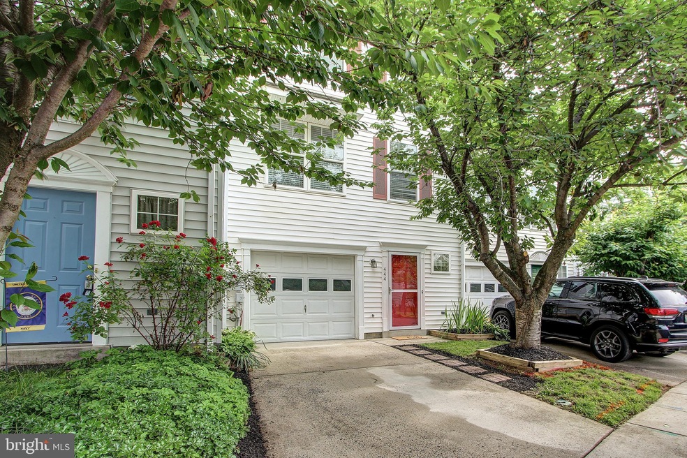 444 Blossom Ln, Frederick, MD 21701 - photo 1