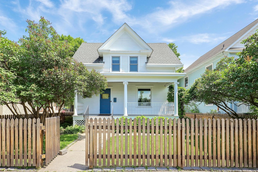 Sold $370,000 • Co-Listing Agent