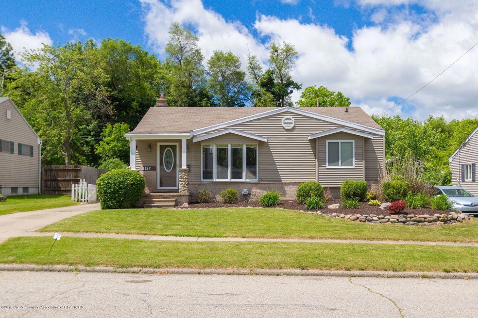 1137 Boynton Dr, Lansing, MI 48917 - photo 1