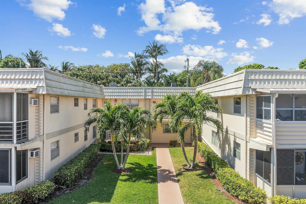 706 Saxony O unit 7060, Delray Beach, FL 33446 - photo 1
