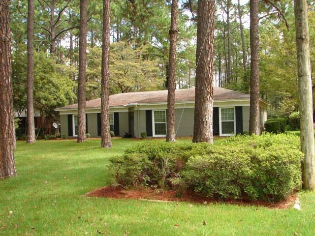 510 Edgewood Ln, Albany, GA 31707 - photo 1