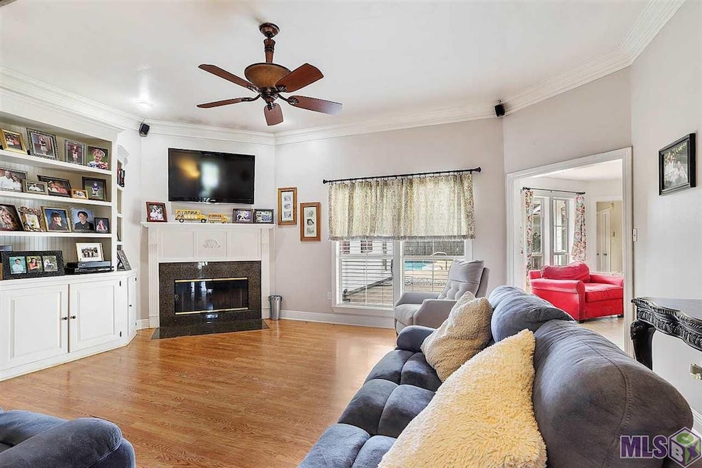 2128 W George St, Zachary, LA 70791 - photo 1