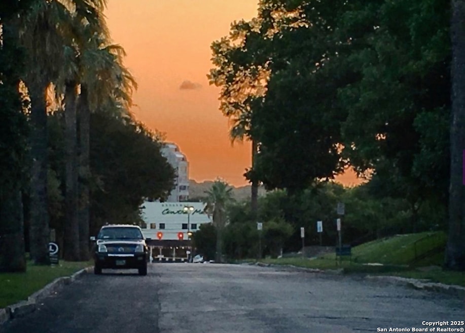 175 Harrigan Ct unit 1, San Antonio, TX 78209 - photo 1