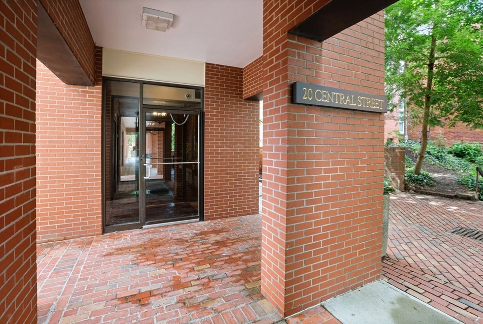 20 Central St unit 306, Salem, MA 01970 - photo 1