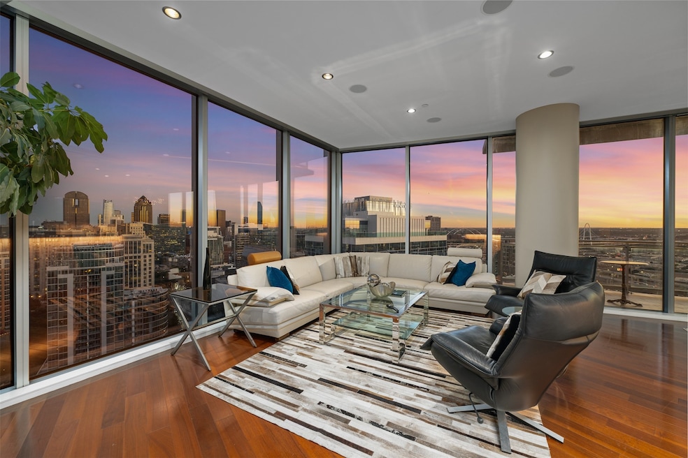 Azure unit 2601, Dallas, TX 75201 - photo 1