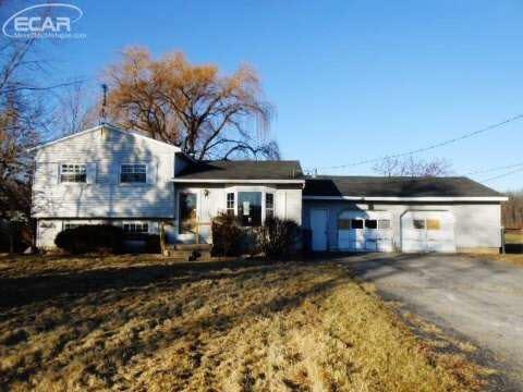 7104 W Farrand Rd, Clio, MI 48420 - photo 1