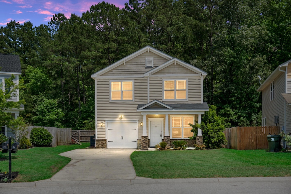 243 0glethorpe Cir