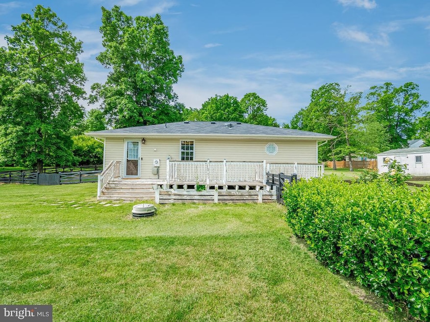 8638 Changing Leaf Terrace, Bristow, VA 20136 - photo 1