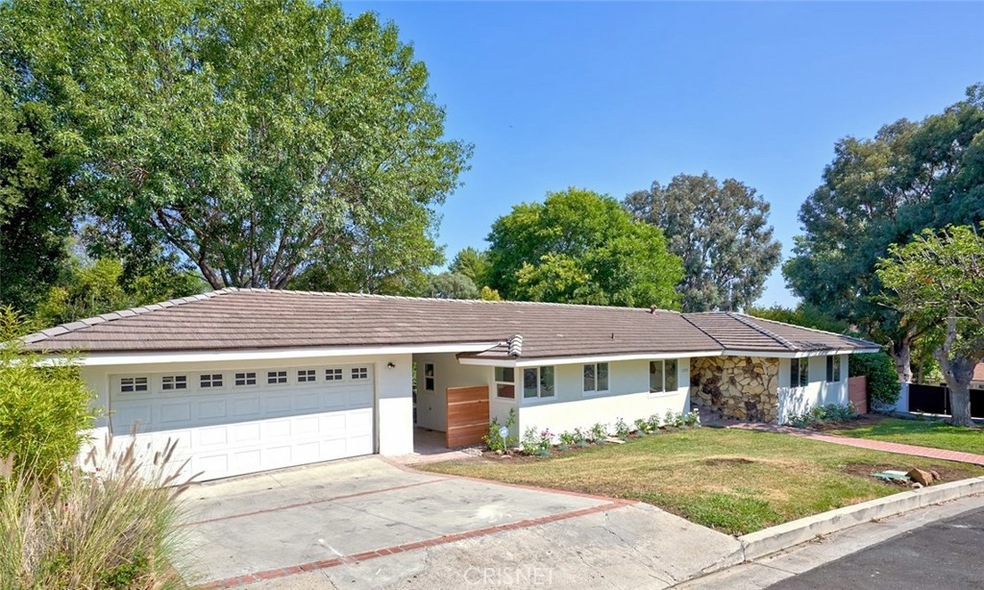 22101 Independencia St, Woodland Hills, CA 91364 - photo 1