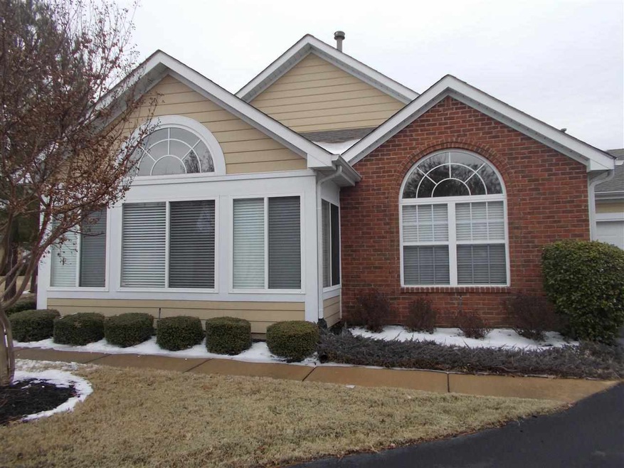 Low maintenance 2 large bedrooms, 2 full baths, co