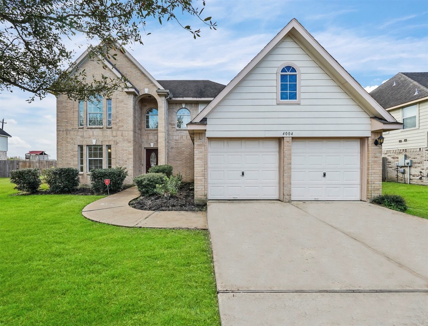 4004 Parry Dr, Pearland, TX 77584 - photo 1
